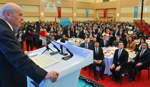 MHP LİDERİ DEVLET BAHÇELİ “TÜRK GENÇLİĞİ GELECEĞİN YOL HARİTASINI BELİRLEYECEKTİR